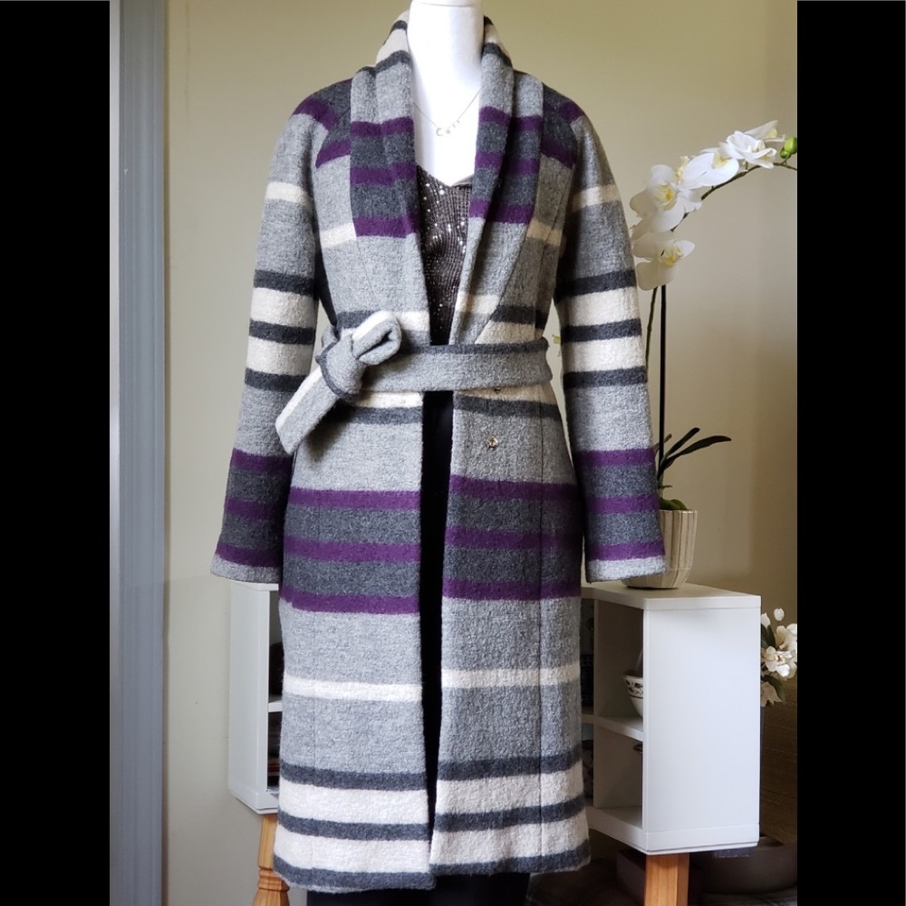 Pre owned Poleci knee length coat in excellent condition - Picture 2 of 8
